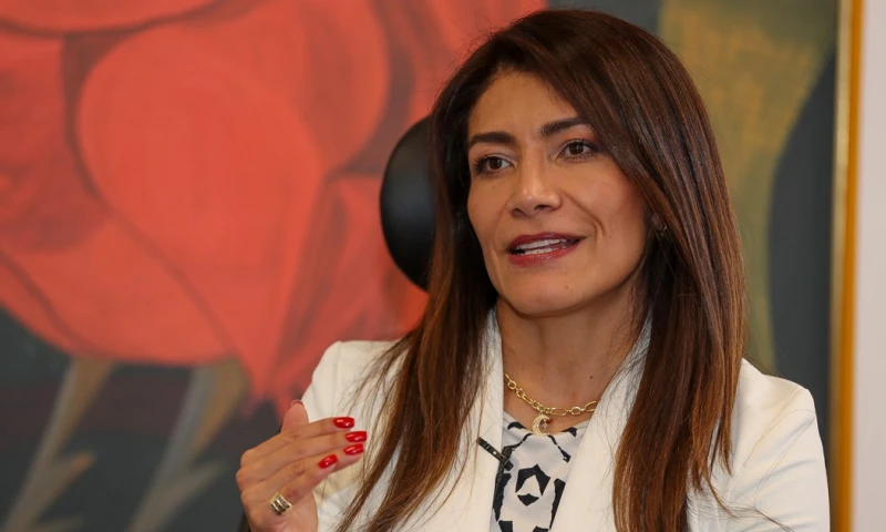 El Banco Pichincha cierra la brecha financiera entre hombres y mujeres en Ecuador al cambiar las políticas internas/ Foto: cortesía EFE