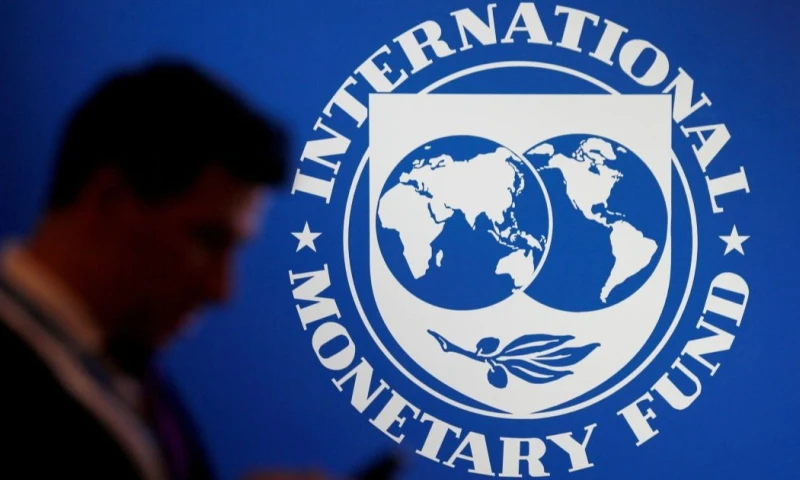 La política económica de Noboa se ha centrado en reducir el gran déficit fiscal que recibió en 2023 / Foto: cortesía Foro Económico Mundial