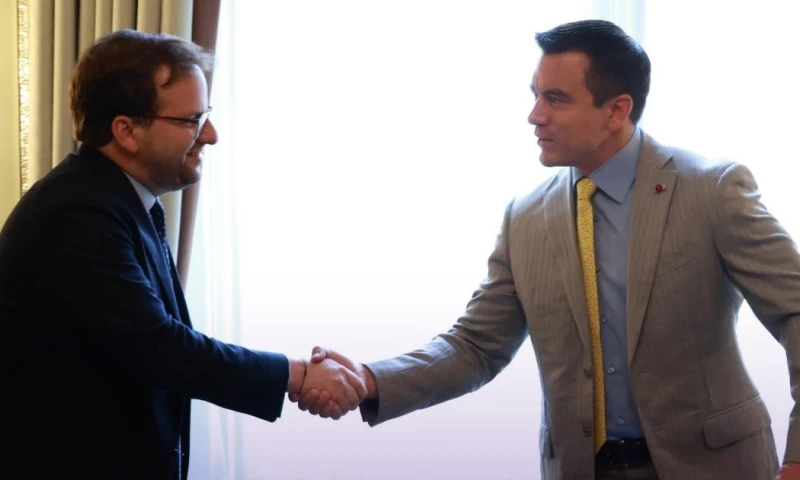 Noboa firmó con el Gobierno francés una declaración de intención para fortalecer la cooperación en materia de seguridad / Foto: cortesía Presidencia