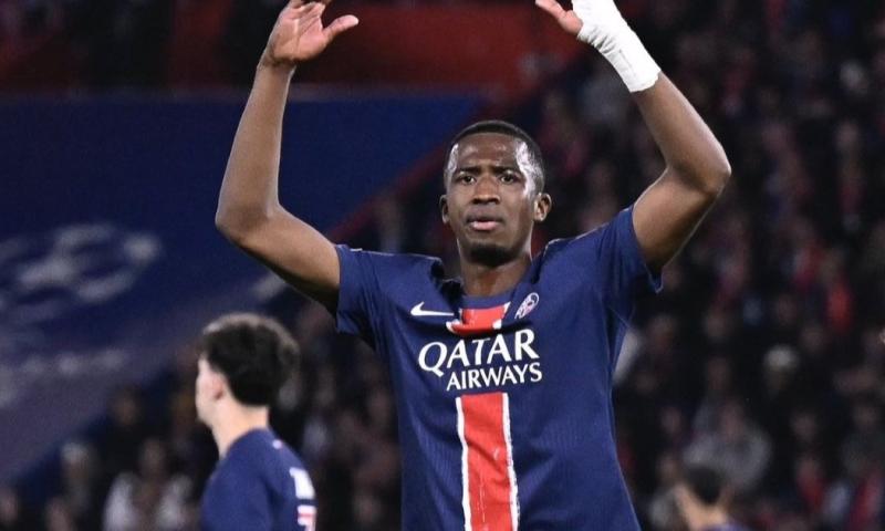 Willian Pacho fue clave en las semifinales contra el Arsenal / Foto: cortesía París Saint Germain