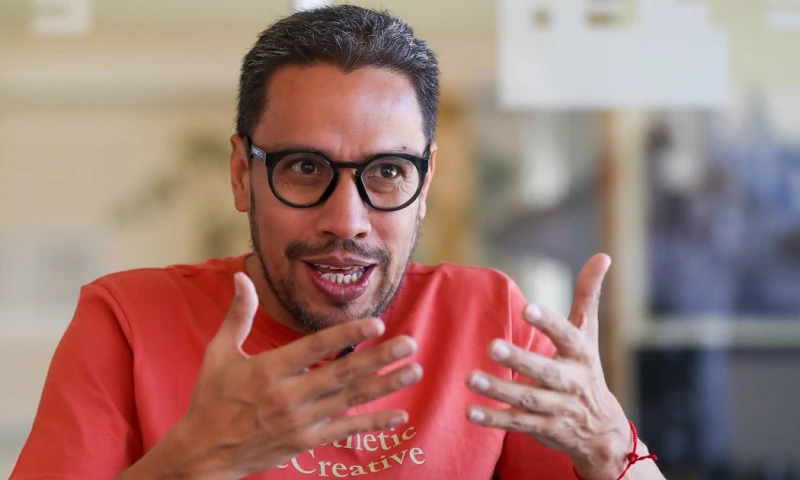 'Quizá mañana' es una bienal que reflexiona sobre la crisis de la democracia y los conflictos del presente, indicó Hernán Pacurucu, director de la Bienal / Foto: cortesía EFE