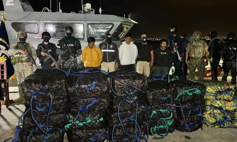 La afectación a las organizaciones criminales por la incautación de este miércoles asciende a unos 50 millones de dólares en Ecuador / Foto: cortesía John Reimberg