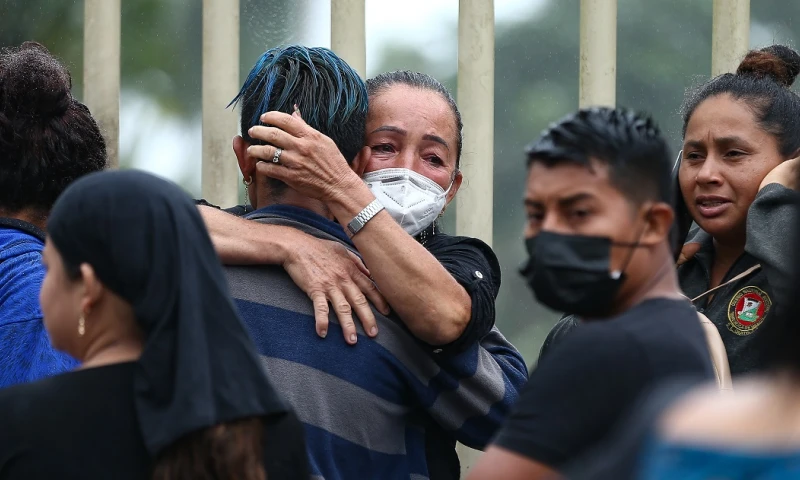 21 de los 44 cadáveres de la última matanza fueron identificados / Foto: EFE