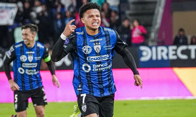 Universidad Católica goleó 6-2 al Aucas en el estadio Atahualpa./ Foto: cortesía Independiente