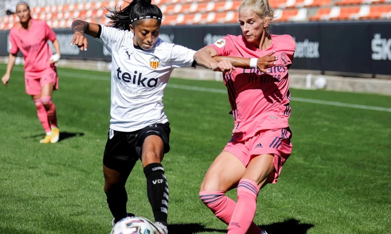 Kerlly Real renovó su contrato con el Valencia hasta 2024 / Foto: EFE