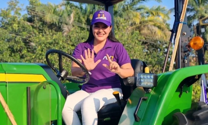 Nuvia Vega, de ADN, fue electa asambleísta de Orellana / Foto: cortesía Nuvia Vega