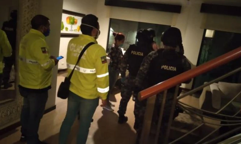  Las acciones continuan a esta hora en coordinación con la Policía.cortesia