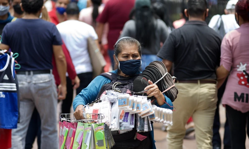 Ecuador reporta 149.083 positivos y 12.264 fallecidos acumulados por COVID-19 / Foto: EFE