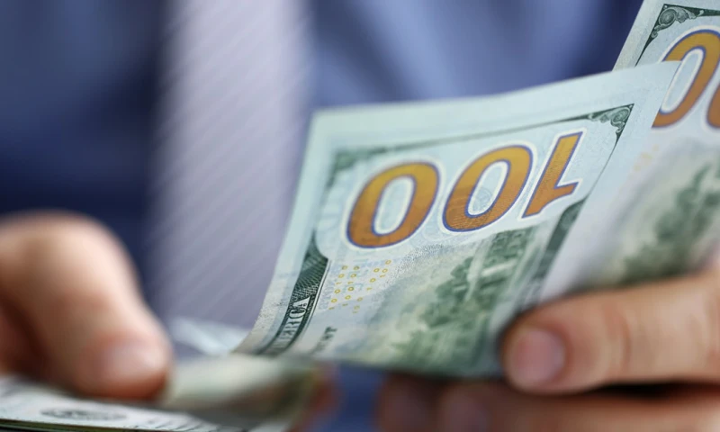 La divisa estadounidense abre el día a la baja./ Foto: Shutterstock