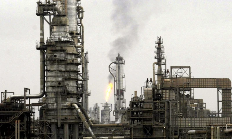 La demanda petrolera subirá este año en 2,25 millones de barriles diarios / Foto: EFE