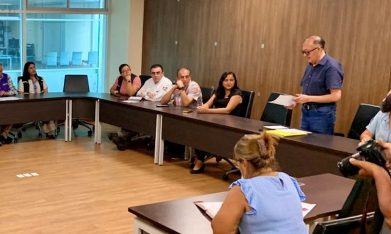 El viceministro de Infraestructura y Transporte (MIT), Alex Villacrés, estuvo en Sucumbíos / cortesía MIT