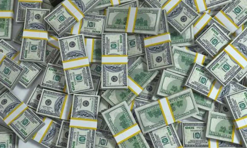 A través de un decreto, el presidente Rafael Correa amplió el límite de la deuda en 11 000 milllones. Foto: Imagen referencial Pixabay