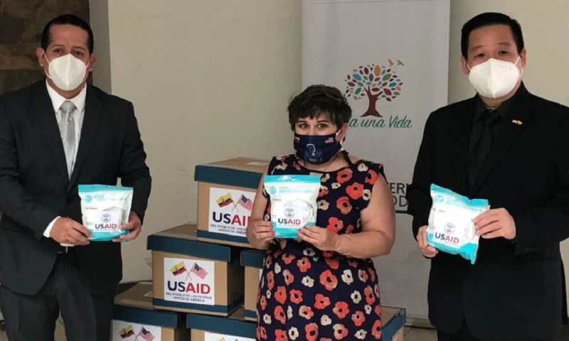 Sangay: EE.UU. entregó 10 mil mascarillas / Cortesía de la Embajada USA