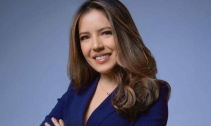 Inés Manzano, ministra de Energía y Minas, presentó a María Daniela Conde / Foto: cortesía 