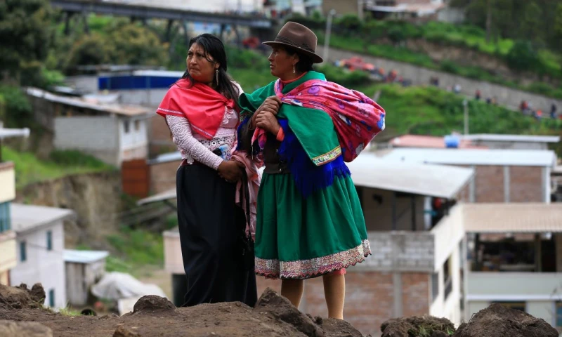 Declarada en 2019 como pueblo mágico, Alausí, la ciudad de los cinco patrimonios, llora ahora a sus muertos / Foto: EFE