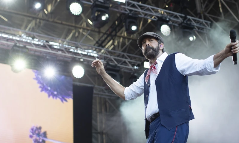 Esta gira latina se produce después de los cuatro conciertos que Juan Luis Guerra dio en la dominicana Punta Cana y sus actuaciones en Estados Unidos y España / Foto: EFE