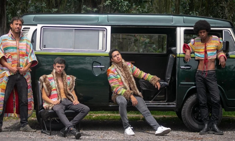 Sus diseños están inspirados en la diversidad de colores de la Amazonía / Foto: cortesía Hakhu Amazon Design