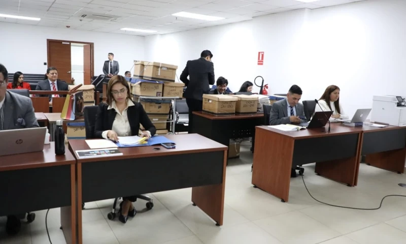 El juez de la causa acogió el pedido de la Fiscalía y dictó órdenes de prisión preventiva contra Karen Leonor C. O. y Éricka Tatiana F. M. / Foto: cortesía Fiscalía