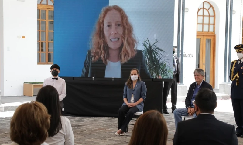 Gobierno presenta un nuevo plan de formación técnica profesional / Foto: EFE