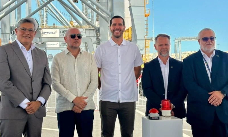 Las autoridades señalaron que la obra prevé continuar con la expansión del muelle hasta alcanzar los 800 metros hacia finales de 2026 / Foto: cortesía MIT