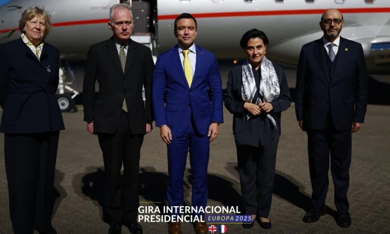 En territorio británico, Noboa tendrá "diferentes encuentros de alto nivel" / Foto: cortesía Presidencia 