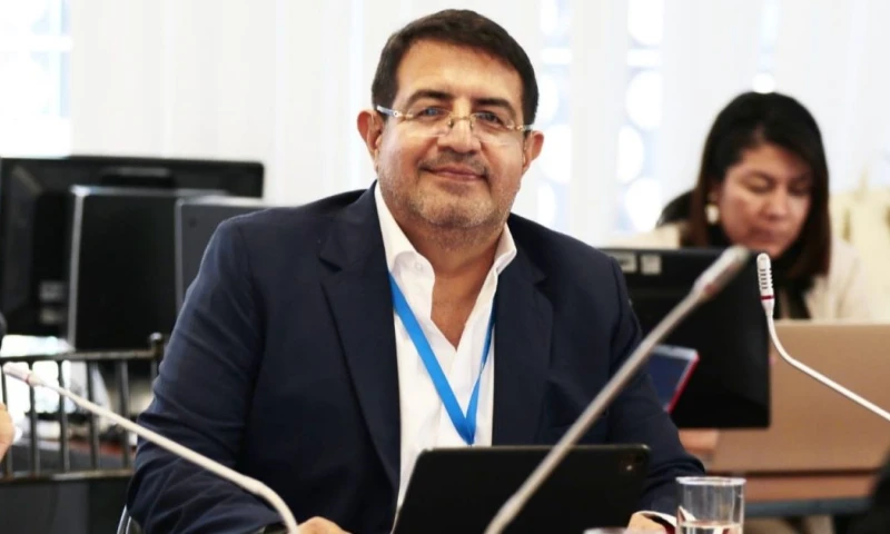 El asambleísta respondió en un comunicado que es inocente e "incapaz de producir sobre un ser humano el daño"  / Foto: cortesía Santiago Díaz Asque