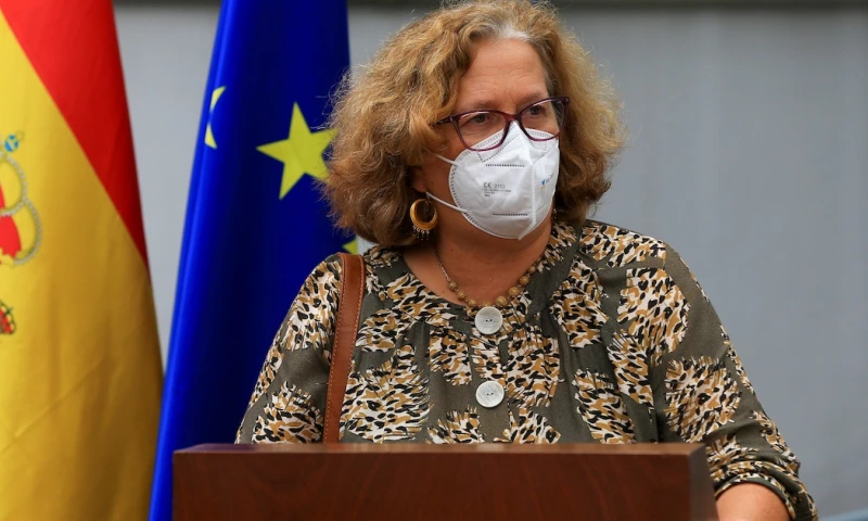 España entrega primeros visados a jornaleros ecuatorianos del campo / Foto: EFE