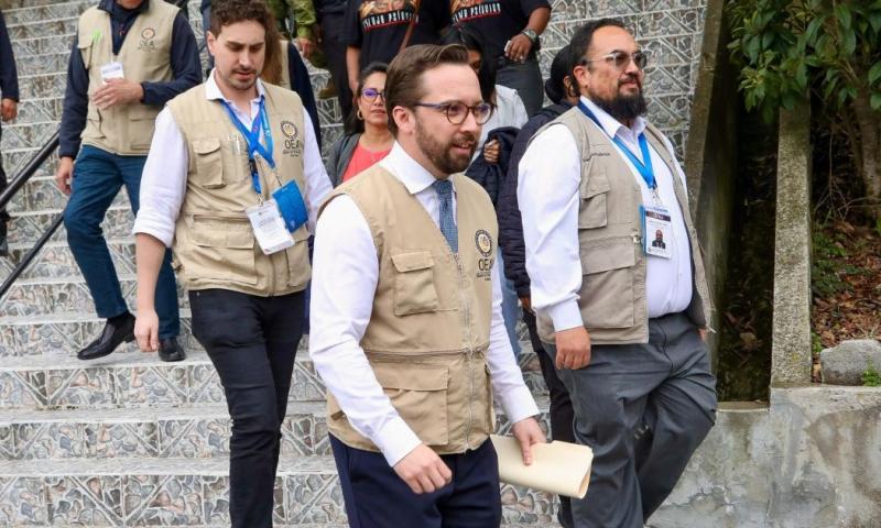 Los observadores hicieron un seguimiento de los días previos a la consulta / Foto: EFE 