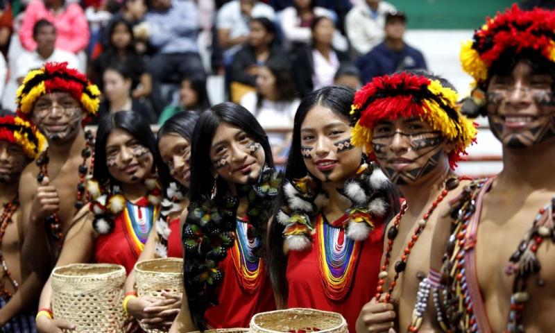 5 centros shuar, en el Bosque Kutukú Shaimi, recibieron títulos de propiedad / Foto: cortesía Presidencia
