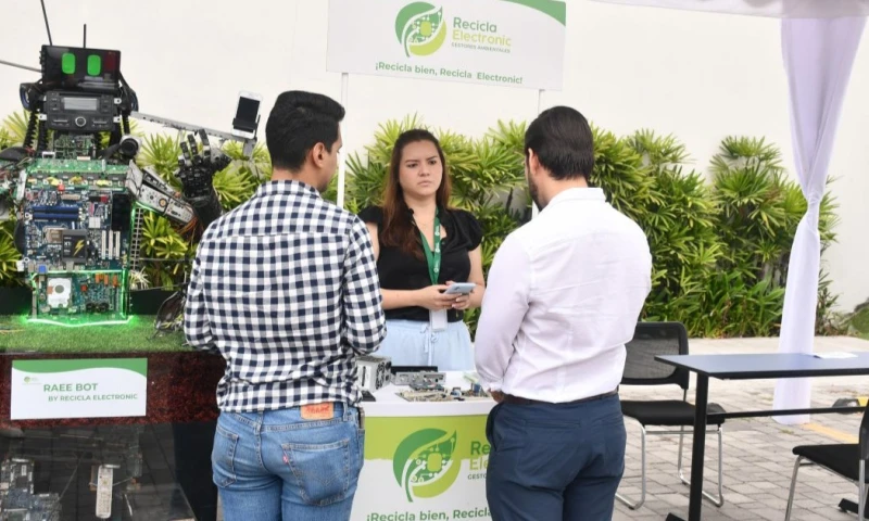 El evento incluyó también el ‘Marketplace de Sostenibilidad’, un espacio de exhibición / Foto: cortesía