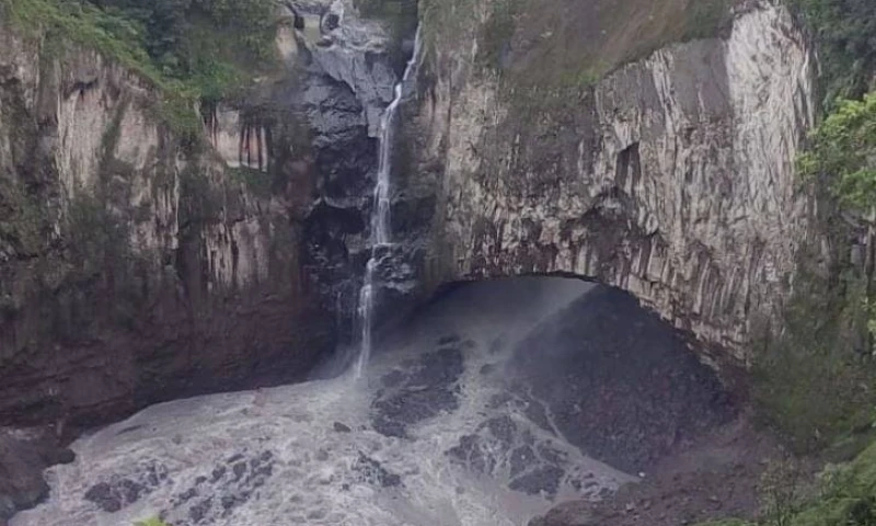 Cascada San Rafael Colapsó - Foto: El Universo