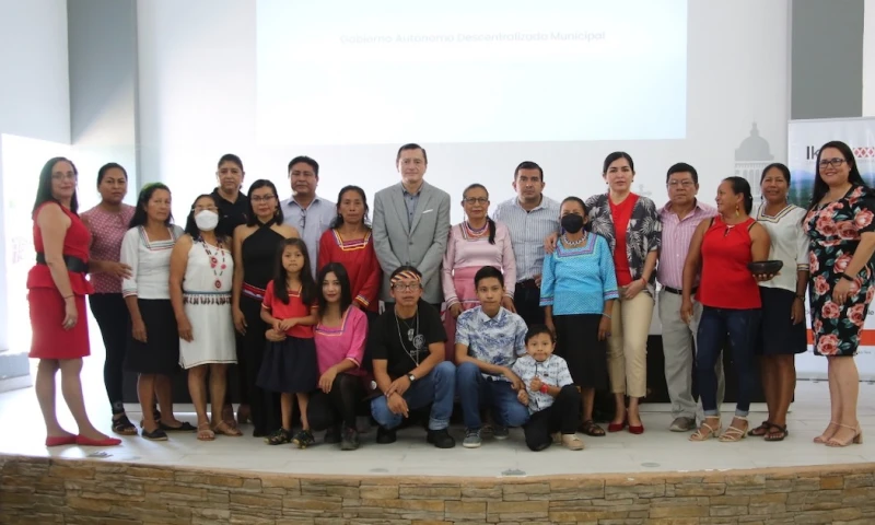 La alfarería, transmitida de generación en generación, ha sido considerada en las comunidades como una actividad cotidiana y exclusiva de las mujeres / Foto: cortesía ministerio de Cultura