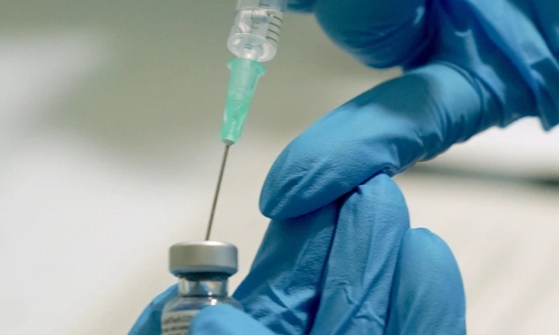 La FEF vacunará contra covid a jugadores de primera división / Foto: EFE