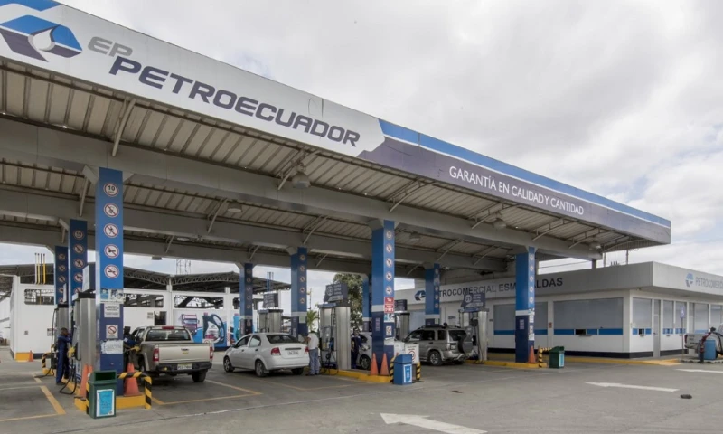 La gasolina Súper bajará 46 centavos / Foto: cortesía Petroecuador