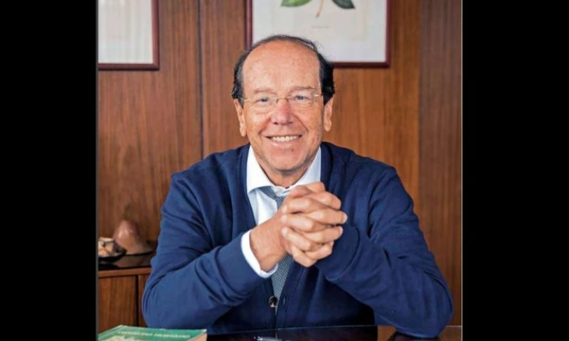  REFLEXIÓN. “El papa Francisco tiene ideas anticuadas, impropias de un jesuita (...). Dice cosas muy parecidas a las de un político socialista marxista leninista, sin que esto signifique que él lo sea”.