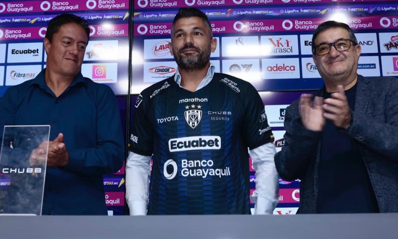 Anselmi dirigió al cuadro del Valle hasta el domingo pasado en el partido de vuelta por la final que la perdió ante la Liga/ Foto: cortesía Independiente del Valle