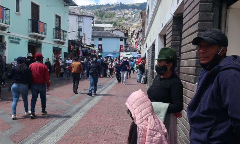 Ecuador afronta sus Navidades más tristes con una fuerte caída del comercio / Foto: EFE