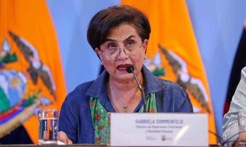 La vicepresidenta se ha vuelto una de las voces más críticas hacia Noboa / Foto: EFe