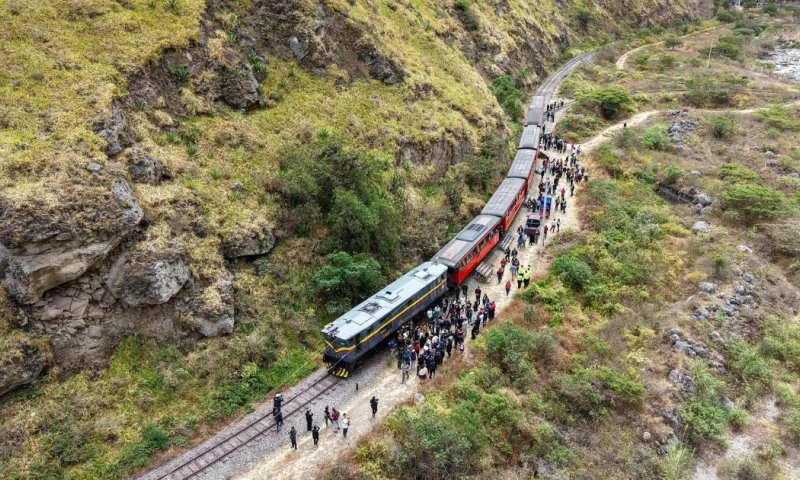 El tren era una de las principales fuentes de ingreso por turismo de Alausí / Foto: EFE