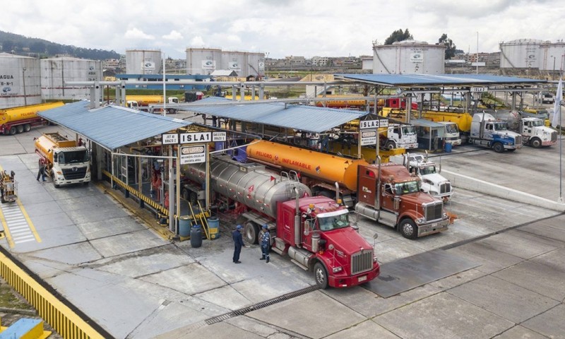 Los precios de las gasolinas extra y ecopaís están congelados / Foto: cortesía Petroecuador 