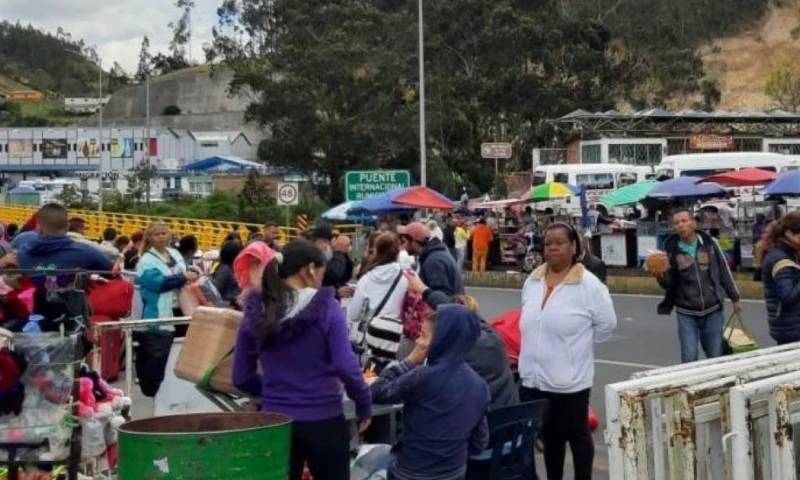 La vigilancia aumentó en el Puente Internacional de Rumichaca / Foto: cortesía El Tiempo