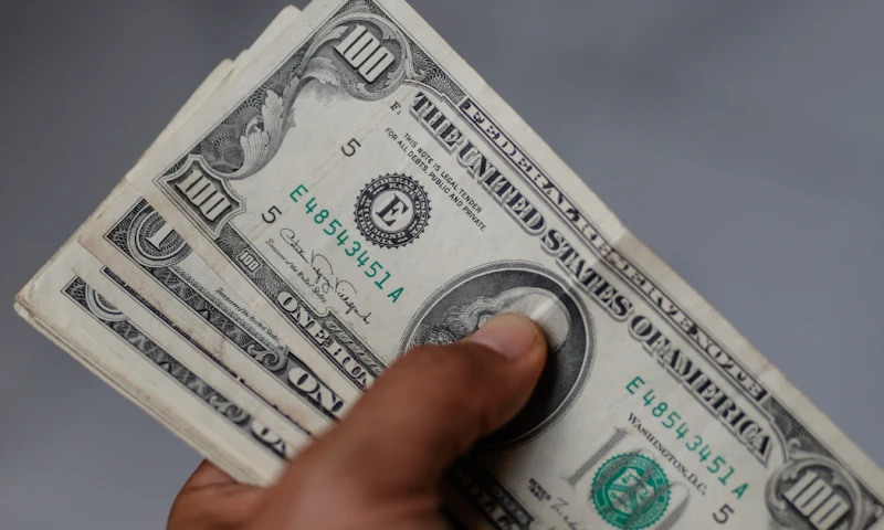 Ecuador ha logrado estabilidad monetaria tras 23 años de dolarización / Foto: EFE