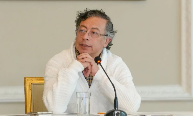 La medida no será de carácter general, sino que se aplicará exclusivamente a un listado específico de subpartidas arancelarias / Foto: cortesía Presidencia Colombia