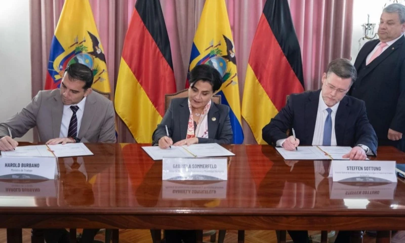 Desde el Ejecutivo se destacó que este tipo de iniciativas buscan consolidar una política de migración regular / Foto: cortesía Cancillería