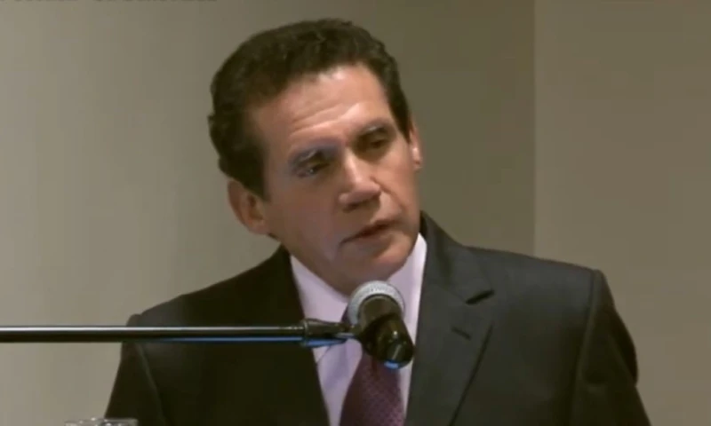 Boris Abad: fue entrevistado en radio Tropicana de Guayaquil / Foto: cortesía