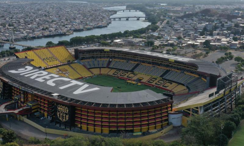 Si bien la FEF no precisó oficialmente las razones por las que se da este cambio para recibir a dichos equipos, que siempre se mostraron temerosos a los efectos de la altitud de los 2.850 metros sobre el nivel del mar de Quito, fuentes de La Tri aseguraron que se da por pedido de los jugadores de la selección ecuatoriana./ Foto: cortesía