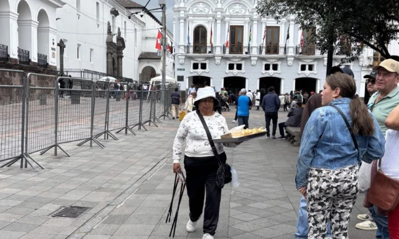 El empleo formal disminuyó de 3,09 millones en 2023 a 2,83 millones en 2024 / Foto: El Oriente