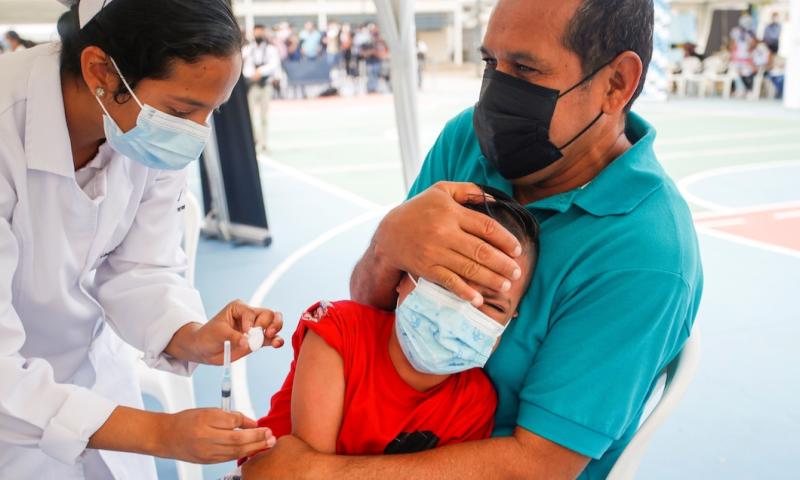 Ecuador suma 131 nuevos contagios de covid-19 y acumula 533.588 casos/ Foto: EFE 