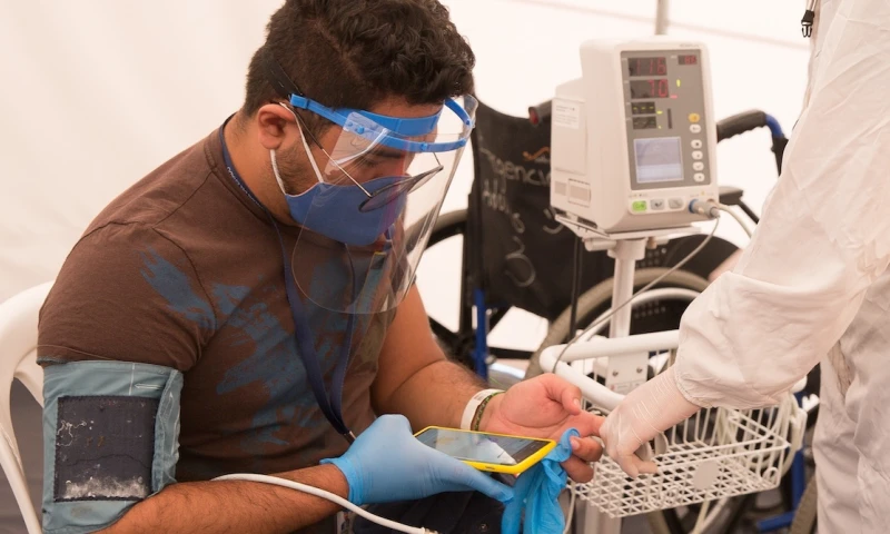 Ecuador suma 965 nuevos casos de covid y acumula 472.722 durante la pandemia / Foto: EFE
