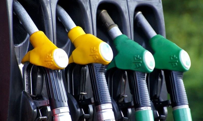 La actual gasolina Súper se venderá hasta octubre y luego será reemplazada por otra de mayor octanaje / Foto: cortesía Pixabay